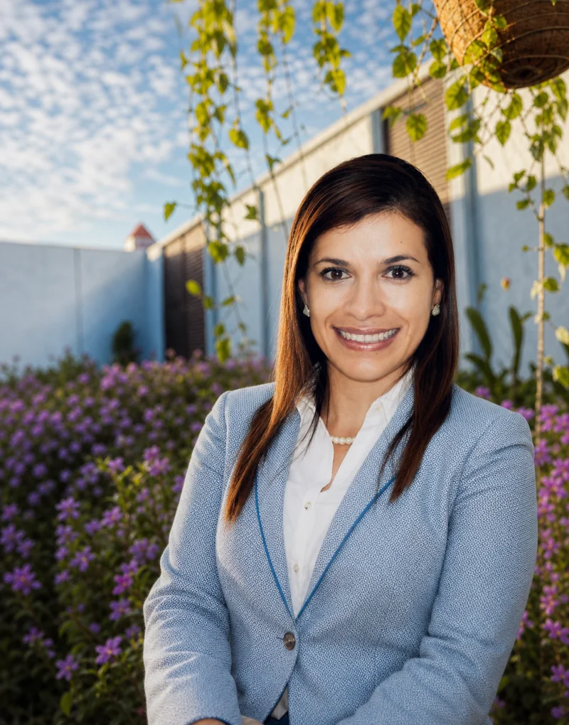 Retrato de Dra. Hazel Rojas, psicóloga clínica
